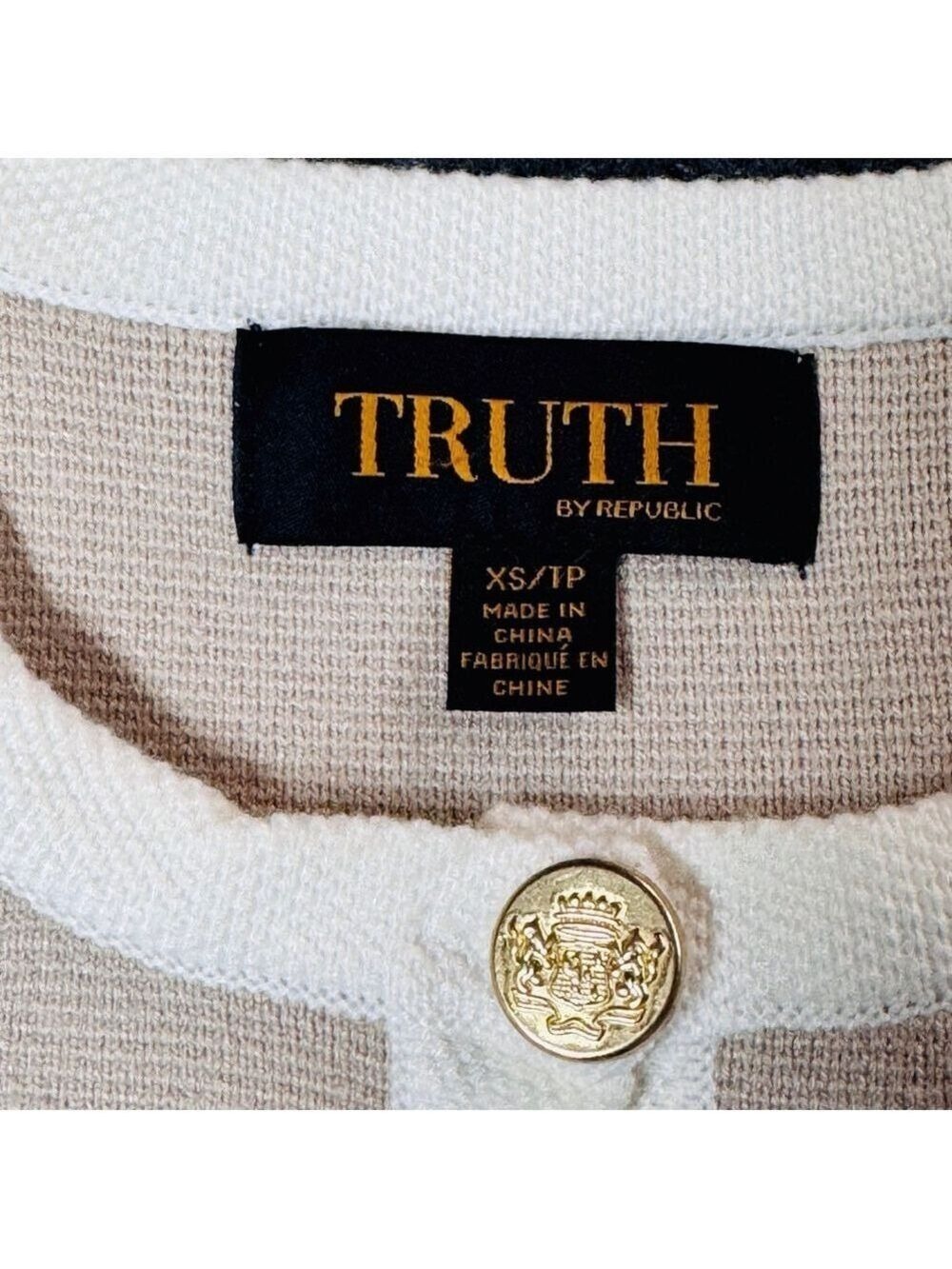 Truth Republic Tan Button Front Cardigan Sweater XS Petite - Picture 9 of 9
